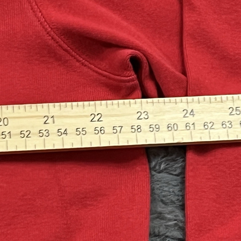 Looney Tunes Mens Henley Tee Small Red Embroidered Classic Wear Bugs Bunny VTG - Picture 9 of 12